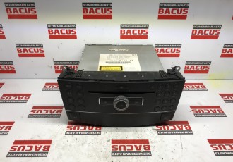 Radio CD Mercedes C-Class W204 Cod A2048700196