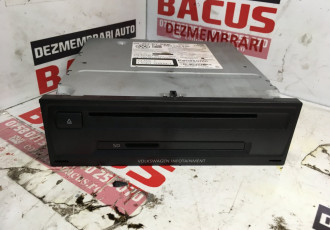 Radio CD player pentru vw golf 7 cod: 5g0035820