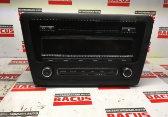 Radio CD Player Skoda Rapid COD 5J0035161E