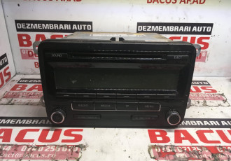 Radio CD VW Passat B7 cod: 1k0035186ab