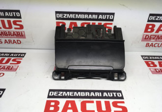 Scrumiera bord Audi A4 B8 cod: 8k0857951