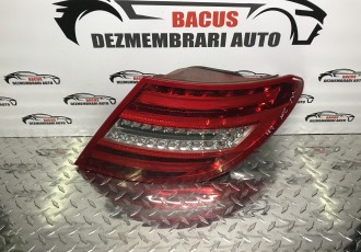 Stop Dreapta Cu Led Mercedes W204 Facelift Limuzina Cod : 2048205864