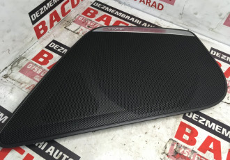 Trim Bose boxa usa stanga Audi A6 cod: 4g0035419a