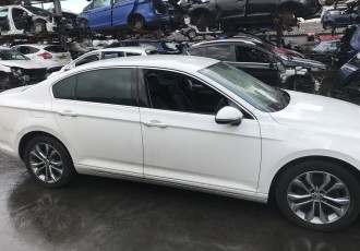 USA DR SPATE VW Passat B8 Limuzina An 2016 Motor 2.0 TDI KM- 130.000 Km