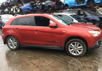 USA DREAPTA FATA Mitsubishi ASX ; AN- 2012; 1.8 DIESEL; 160.000 km 