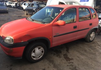 Usa stanga fata Opel Corsa B 2000 hatchback 